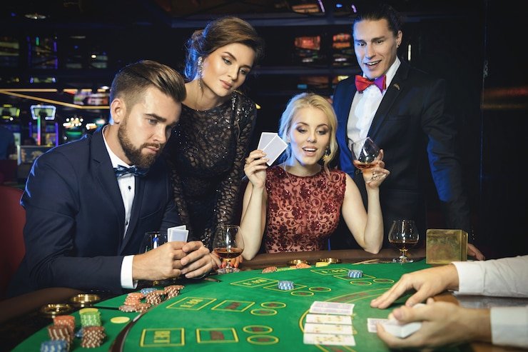 Antarmuka Over Under rolex slot menampilkan garis prediksi, opsi Over/Under, dan statistik pasar